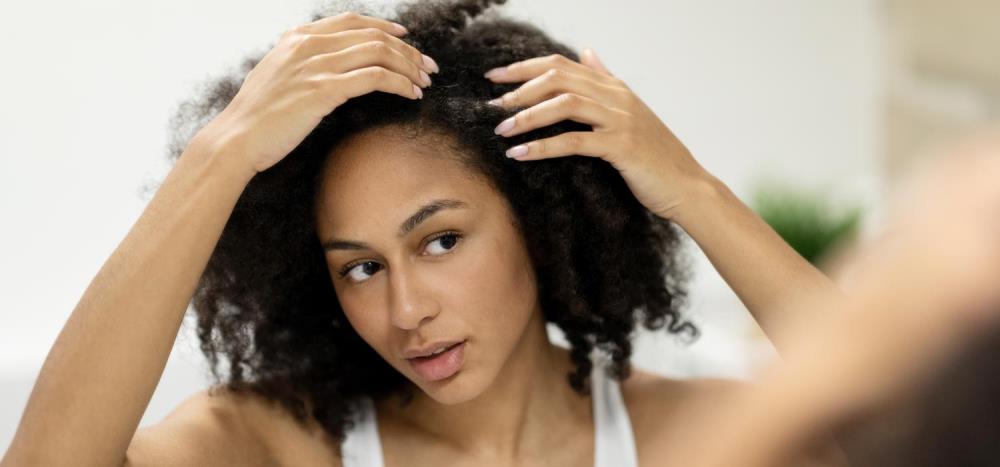 Cuoio capelluto sensibile: cause e rimedi