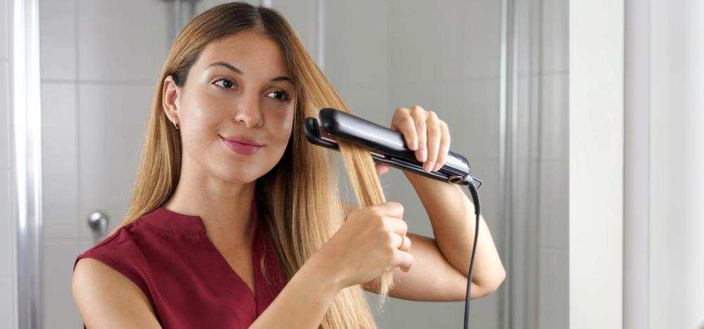 Piastra per capelli a vapore: come funziona, come si usa e come pulirla